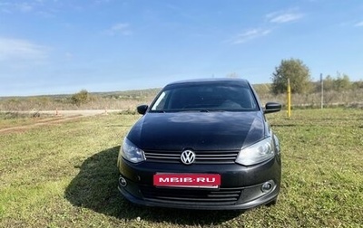 Volkswagen Polo VI (EU Market), 2013 год, 750 000 рублей, 1 фотография