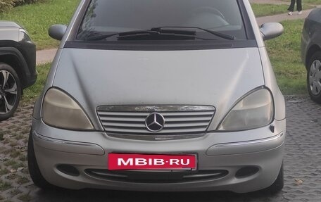 Mercedes-Benz A-Класс, 2001 год, 240 000 рублей, 3 фотография