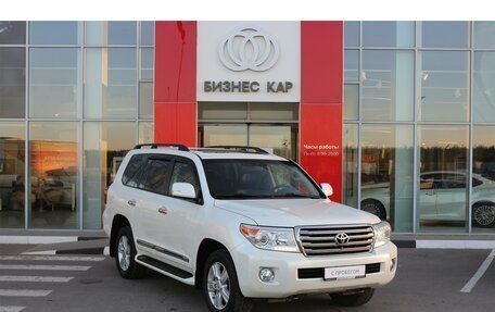 Toyota Land Cruiser 200, 2015 год, 4 790 000 рублей, 3 фотография