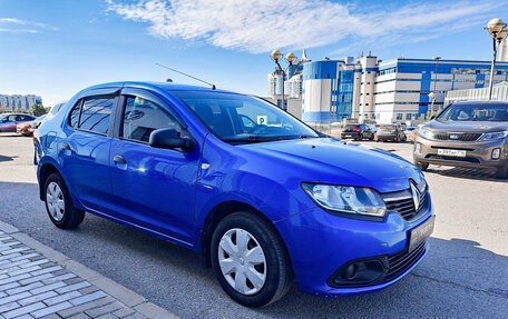 Renault Logan II, 2017 год, 857 000 рублей, 3 фотография