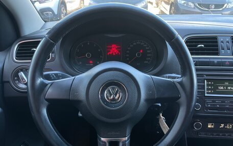 Volkswagen Polo VI (EU Market), 2013 год, 629 000 рублей, 17 фотография