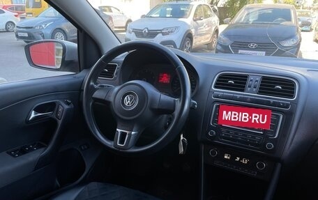 Volkswagen Polo VI (EU Market), 2013 год, 629 000 рублей, 18 фотография