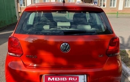 Volkswagen Polo VI (EU Market), 2012 год, 900 000 рублей, 3 фотография