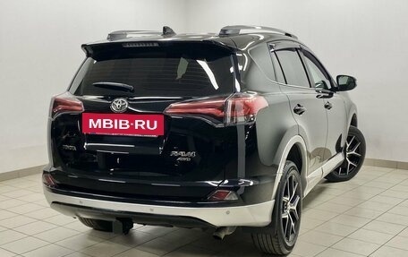 Toyota RAV4, 2017 год, 2 525 000 рублей, 4 фотография