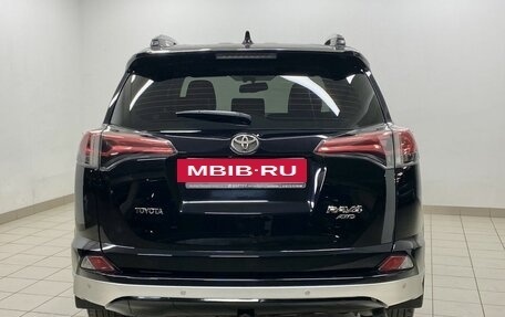 Toyota RAV4, 2017 год, 2 525 000 рублей, 5 фотография