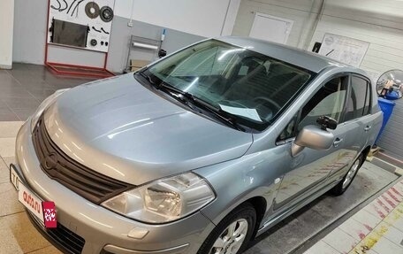 Nissan Tiida, 2010 год, 670 000 рублей, 3 фотография