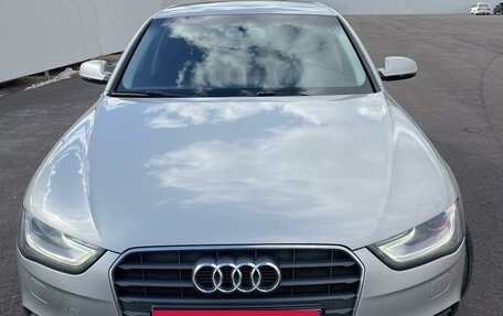 Audi A4, 2013 год, 1 485 000 рублей, 6 фотография