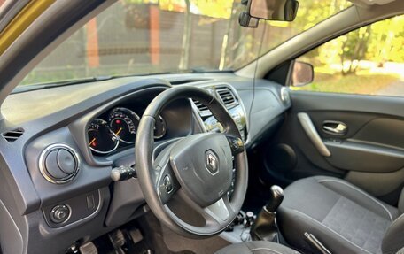 Renault Sandero II рестайлинг, 2016 год, 835 000 рублей, 18 фотография