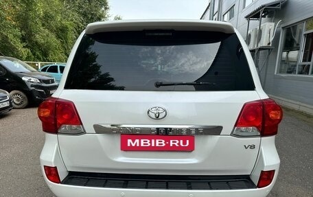 Toyota Land Cruiser 200, 2012 год, 2 770 000 рублей, 4 фотография