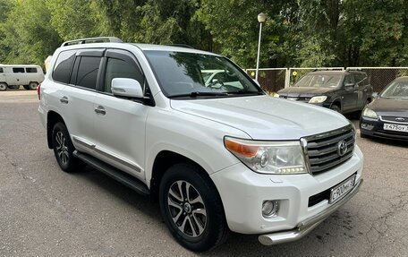 Toyota Land Cruiser 200, 2012 год, 2 770 000 рублей, 7 фотография