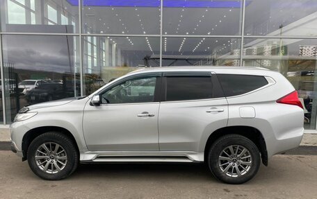 Mitsubishi Pajero Sport III рестайлинг, 2019 год, 2 740 000 рублей, 8 фотография