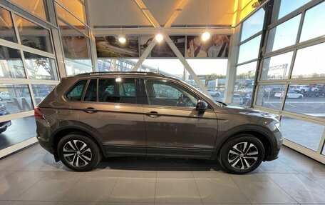 Volkswagen Tiguan II, 2019 год, 2 829 000 рублей, 4 фотография