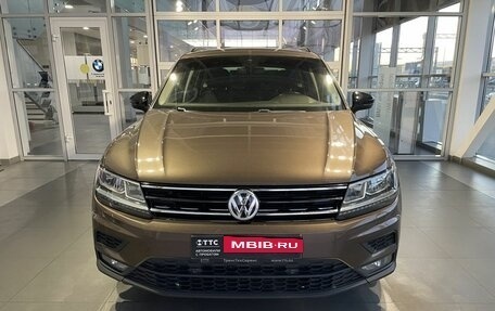 Volkswagen Tiguan II, 2019 год, 2 829 000 рублей, 2 фотография