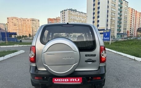 Chevrolet Niva I рестайлинг, 2013 год, 595 000 рублей, 5 фотография