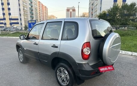 Chevrolet Niva I рестайлинг, 2013 год, 595 000 рублей, 10 фотография