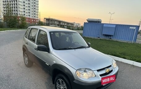 Chevrolet Niva I рестайлинг, 2013 год, 595 000 рублей, 27 фотография