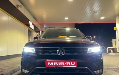 Volkswagen Tiguan II, 2017 год, 2 800 000 рублей, 1 фотография