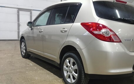 Nissan Tiida, 2009 год, 850 000 рублей, 10 фотография