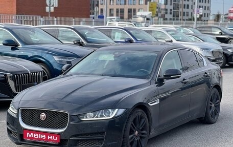 Jaguar XE I рестайлинг, 2015 год, 1 850 000 рублей, 1 фотография