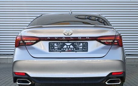 Toyota Avalon, 2022 год, 4 650 000 рублей, 8 фотография