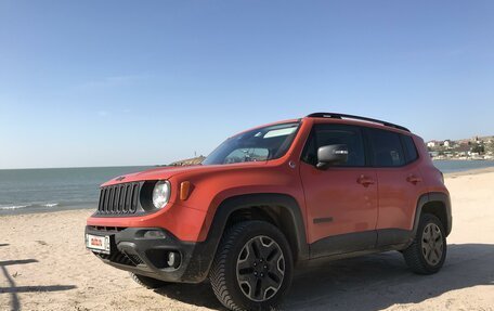 Jeep Renegade I рестайлинг, 2016 год, 2 000 000 рублей, 8 фотография