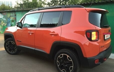 Jeep Renegade I рестайлинг, 2016 год, 2 000 000 рублей, 2 фотография