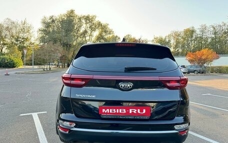 KIA Sportage IV рестайлинг, 2021 год, 2 590 000 рублей, 12 фотография