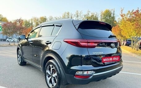 KIA Sportage IV рестайлинг, 2021 год, 2 590 000 рублей, 10 фотография