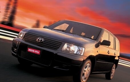 Toyota Succeed I рестайлинг, 2003 год, 550 000 рублей, 1 фотография