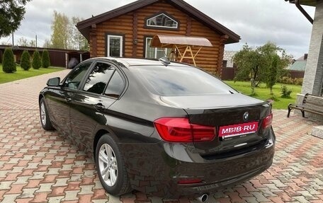 BMW 3 серия, 2017 год, 2 300 000 рублей, 3 фотография