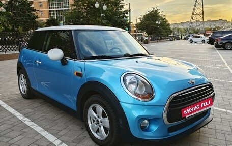 MINI Hatch, 2017 год, 1 730 000 рублей, 7 фотография