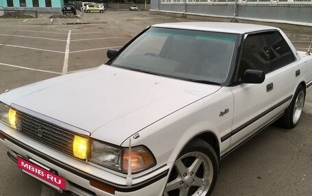 Toyota Crown, 1991 год, 880 000 рублей, 12 фотография