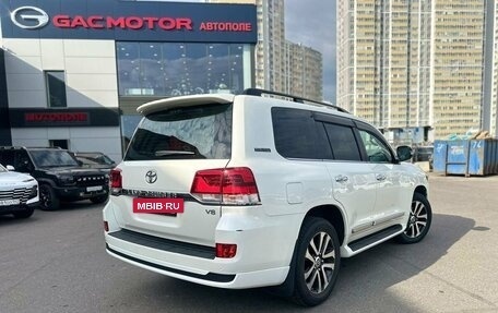 Toyota Land Cruiser 200, 2020 год, 10 050 000 рублей, 4 фотография