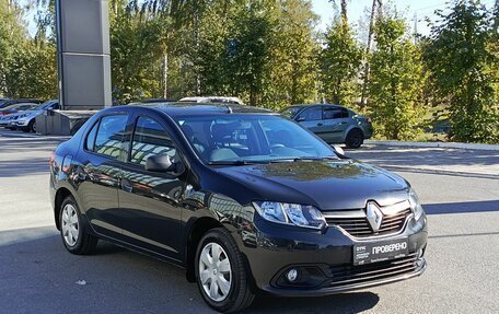 Renault Logan II, 2015 год, 615 000 рублей, 3 фотография