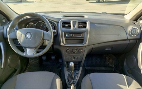 Renault Logan II, 2015 год, 615 000 рублей, 14 фотография