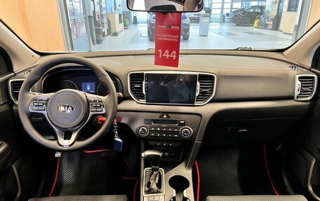 KIA Sportage IV рестайлинг, 2017 год, 2 004 000 рублей, 13 фотография