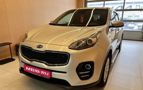 KIA Sportage IV рестайлинг, 2017 год, 2 004 000 рублей, 4 фотография