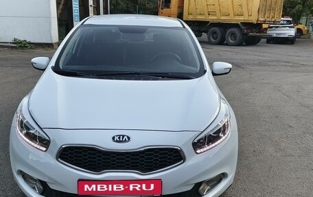 KIA cee'd III, 2013 год, 1 500 000 рублей, 2 фотография