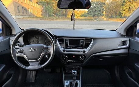 Hyundai Solaris II рестайлинг, 2018 год, 1 750 000 рублей, 5 фотография