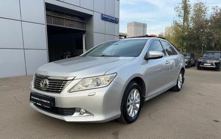 Toyota Camry, 2011 год, 1 740 000 рублей, 1 фотография