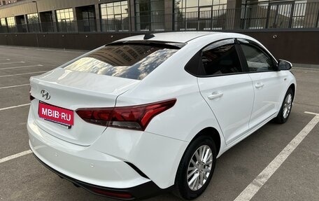 Hyundai Solaris II рестайлинг, 2020 год, 1 800 000 рублей, 6 фотография