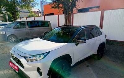 Toyota RAV4, 2021 год, 5 100 000 рублей, 1 фотография