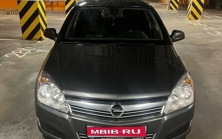 Opel Astra H, 2012 год, 650 000 рублей, 1 фотография