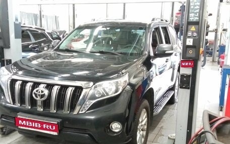 Toyota Land Cruiser Prado 150 рестайлинг 2, 2016 год, 4 017 000 рублей, 1 фотография