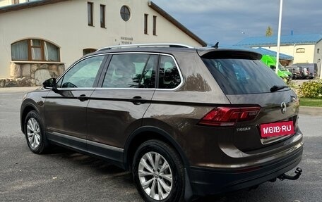 Volkswagen Tiguan II, 2017 год, 2 500 000 рублей, 4 фотография