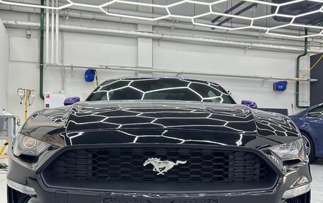 Ford Mustang VI рестайлинг, 2019 год, 2 950 000 рублей, 21 фотография