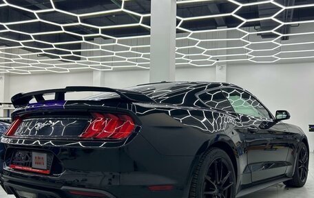 Ford Mustang VI рестайлинг, 2019 год, 2 950 000 рублей, 18 фотография