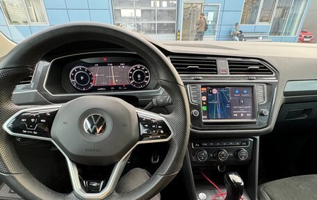 Volkswagen Tiguan II, 2017 год, 2 720 000 рублей, 24 фотография