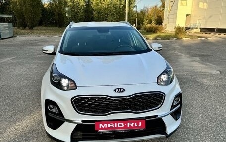 KIA Sportage IV рестайлинг, 2018 год, 2 500 000 рублей, 2 фотография