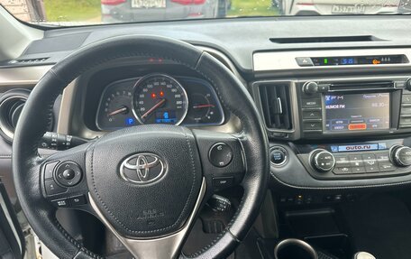 Toyota RAV4, 2013 год, 2 450 000 рублей, 11 фотография